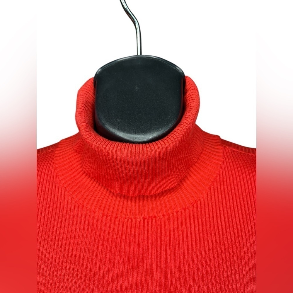 Anthropologie Cecilia Puffed Sleeves
Turtleneck long sleeve top sz M preloved - Picture 7 of 8